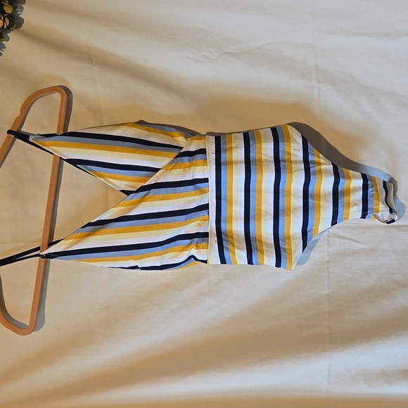 Cupshe Striped One Piece Size Medium Nautical Navy Yellow White Strappy Back - Picture 1 of 3